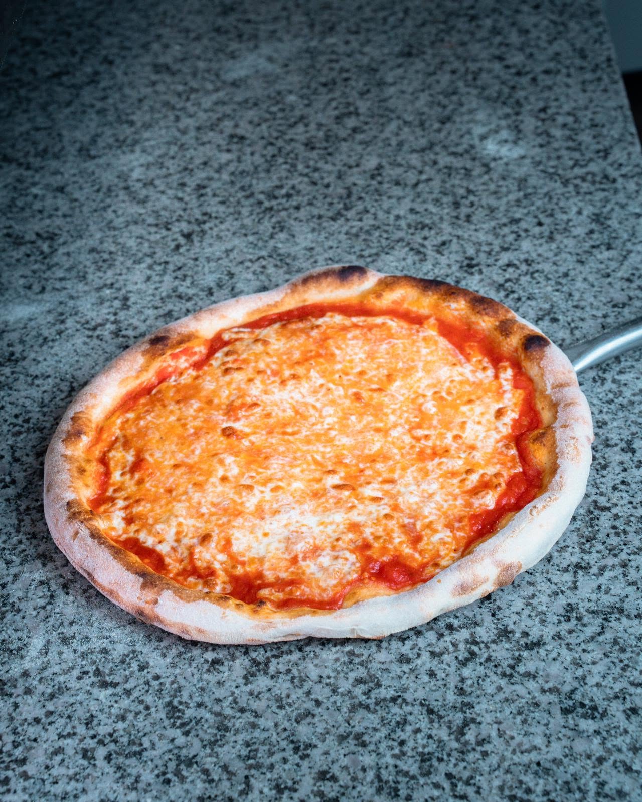 Pizza pubblicata dalla pagina ufficiale Pizzaland